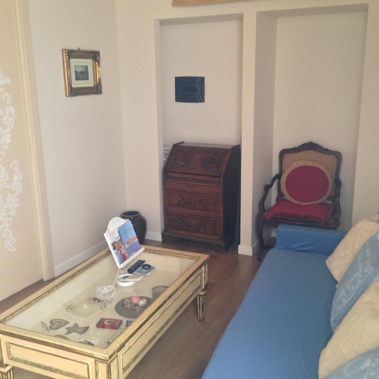 Carlos I Cagliari Exteriör bild